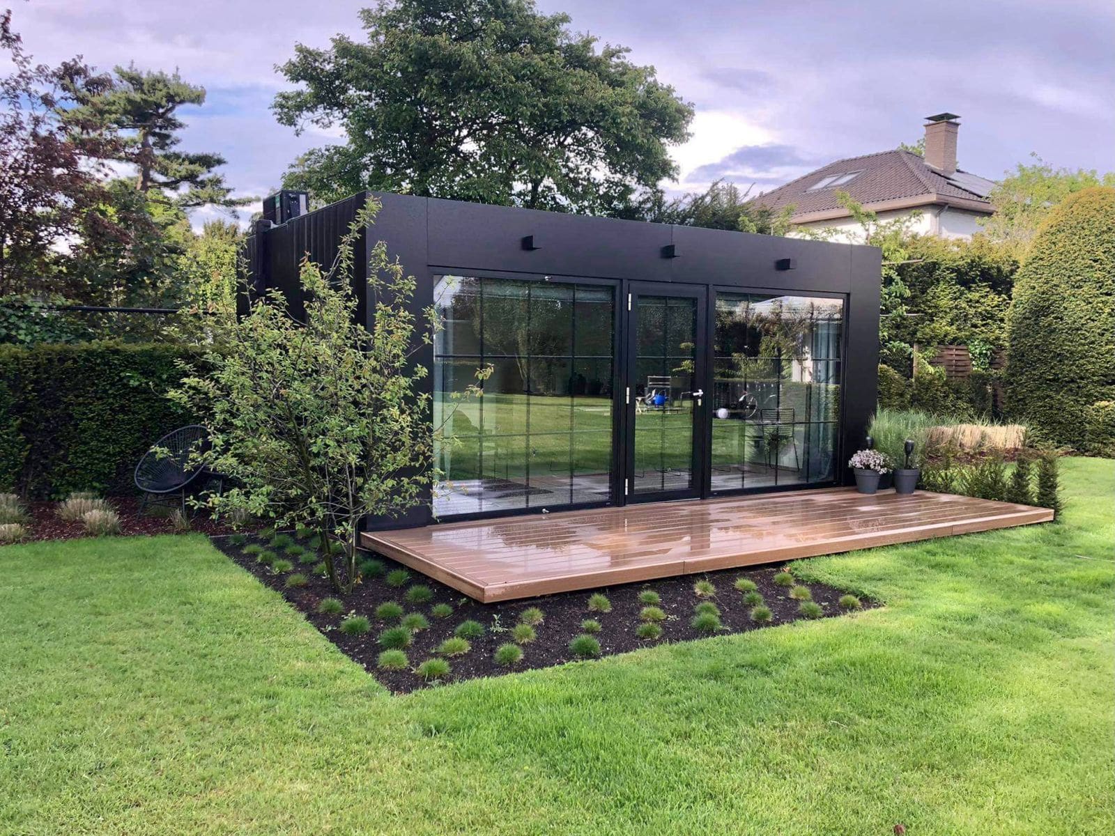 Finished Black Garden House with Glazed Facade - Gallery image 2